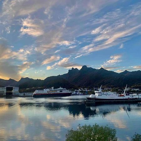Sentrumsnaer Leilighet Med Utsikt Svolvær Dış mekan fotoğraf